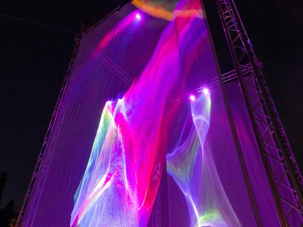 siteweb_reflexions_fete_lumieres_2024_techandlive2.jpg