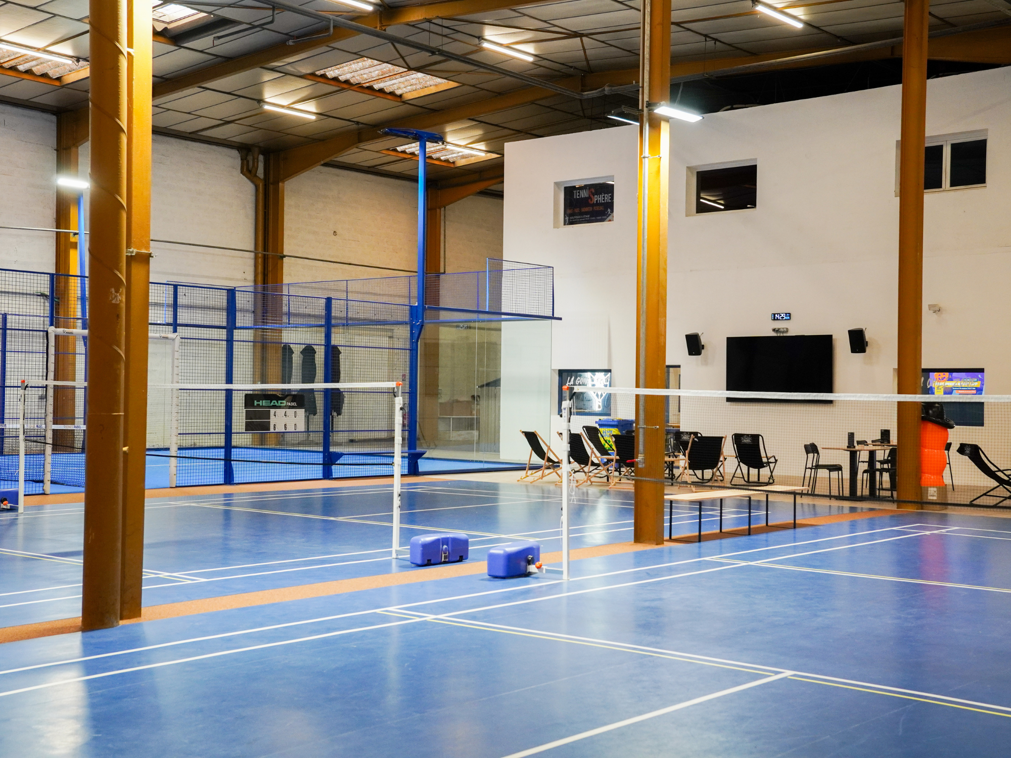 Intégration Groupe Eurosono : une installation audiovisuelle chez Gones Padel à Irigny (69)!